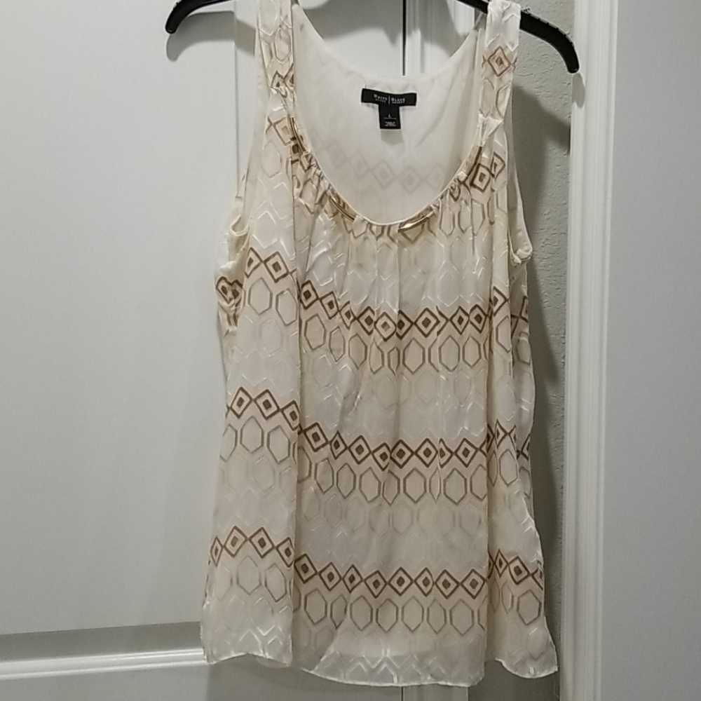 White House Black Market tank